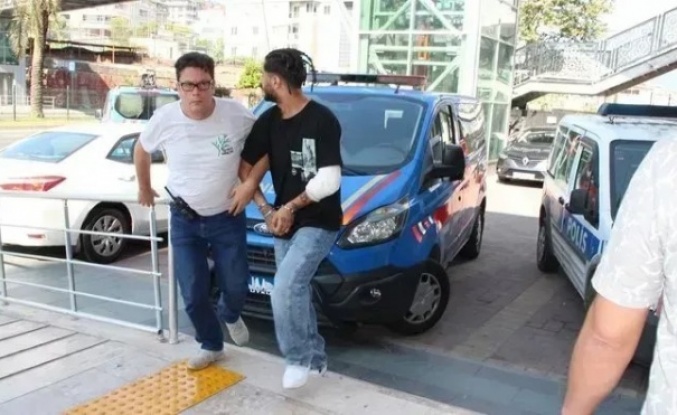 Alanya’da ağır yaralanan barmen hayatını kaybetti!
