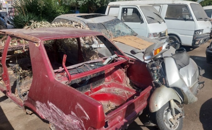 Alanya'da bu kez de hurda sorunu yaşanıyor: "Öğrenciler tehlike altında"